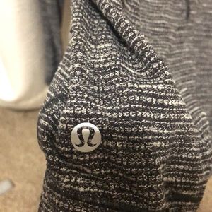 lululemon athletica Tops - Lululemon stretchy sweatshirt lululemon athletica Tops - Lululemon stretchy sweatshirt